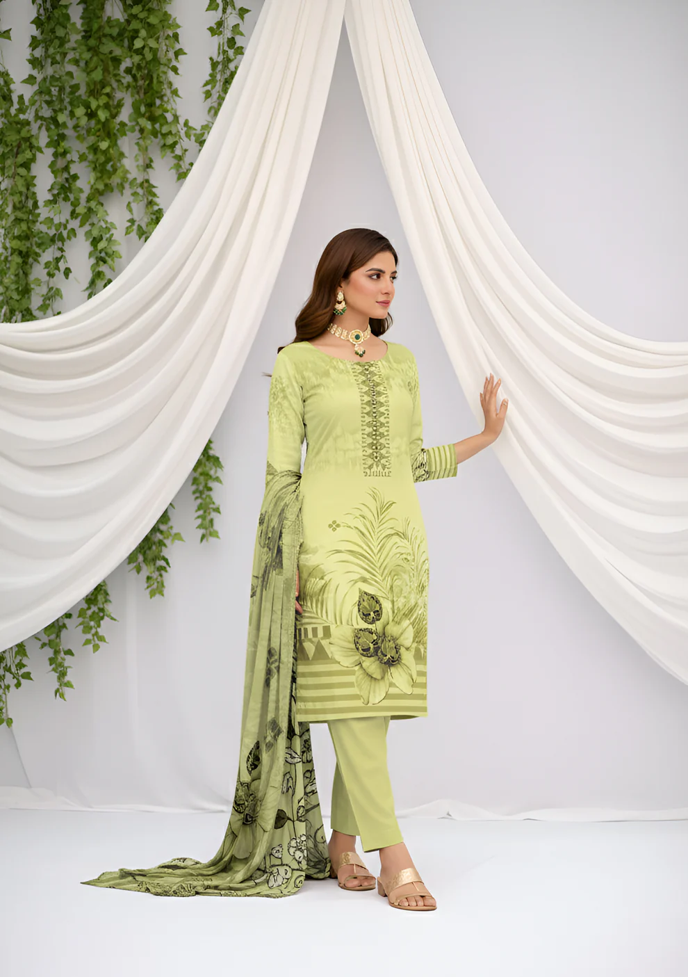Husna by Bin Noori Premium Digital Printed Lawn 3 Piece Suit – Vol 46 (DE-LA46-P30452) - Image 3